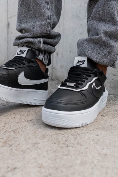 SHADOW PREMIUM