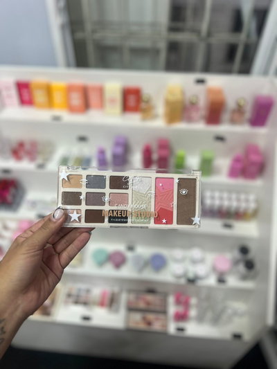 Sombra candy house - make up studio