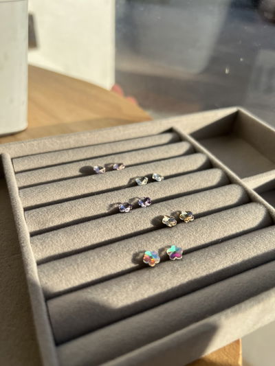 Aros strass florcitas