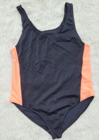 Enteriza deportiva naranja 