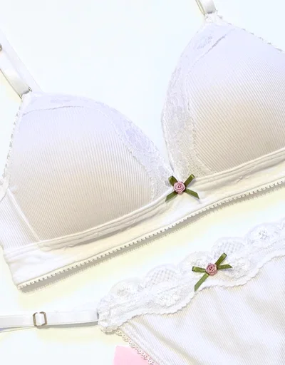 733 triangulo blanco