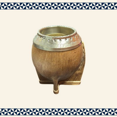 Mate Torpedo Cuero crudo virola cincelada de alpaca 
