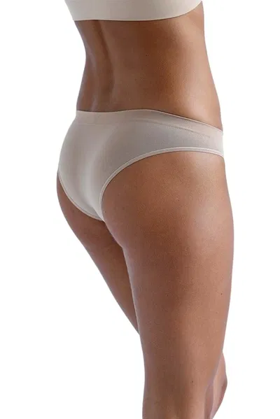 Vedettina sin costura 