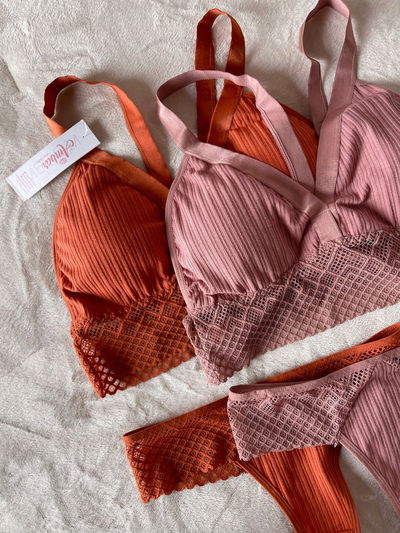 Conjunto momi