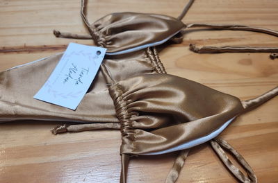 Bikini gold