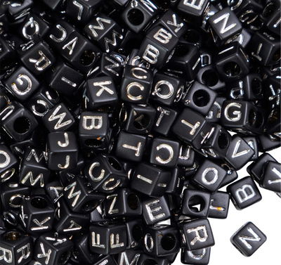 400u aprox letras negras con plateado (50g)