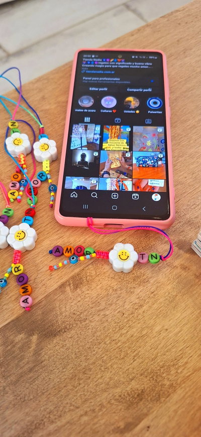 Colgante Para Celular Carita Feliz