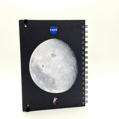 Cuaderno A5 Moon