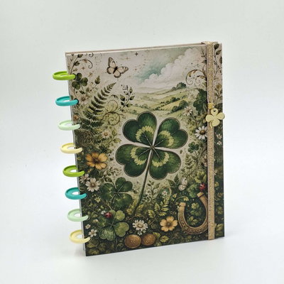 Cuaderno A5 "Trebol de 4 Hojas" Tapa dura con sistema de discos