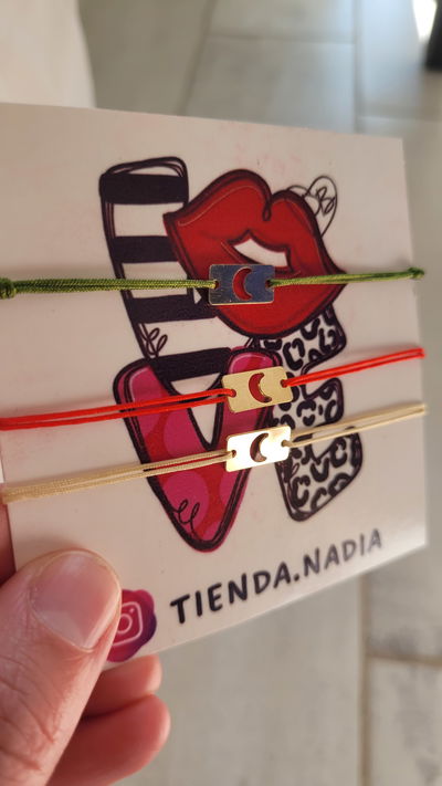 Pulsera plaquita Lunita