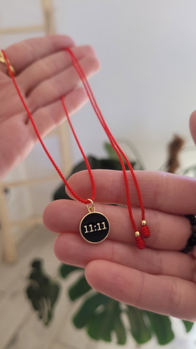 Collar Cordon placa 11:11 Black