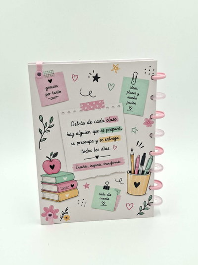 Cuaderno A5 "Cosas de Maestra" Tapa dura con sistema de discos