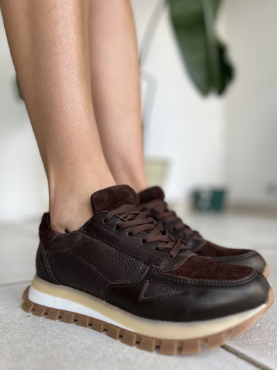 Pia - Chocolate