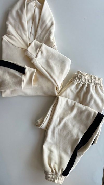 Conjunto Comfy
