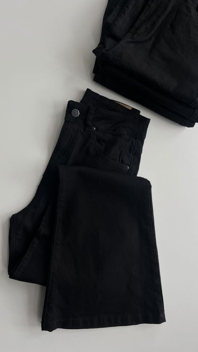 Jean Black Oxford