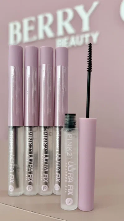 Gel de cejas Ultra Fix - Pink21
