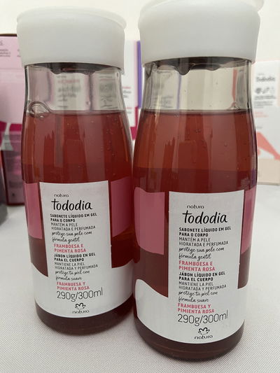 Jabon liquido corporal en gel tododia frambuesa y pimienta rosa 300ml