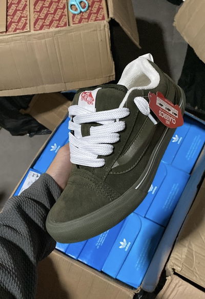 Vans Knu verde oliva