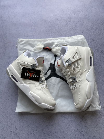 Jordan retro 4 triple white