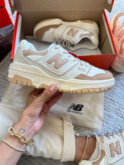 New Balance beige