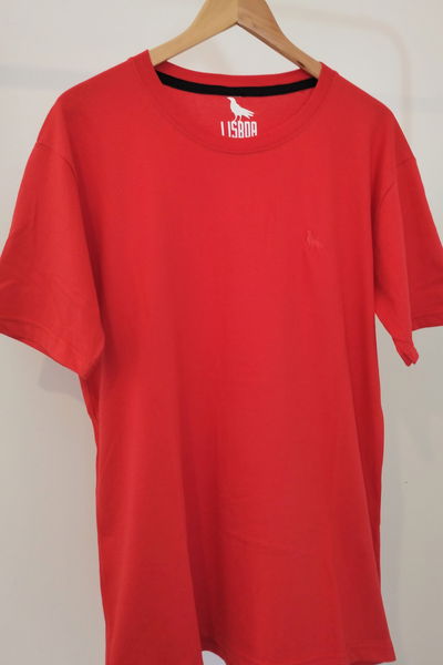 REMERA LISBOA ROJO 