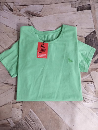 REMERA LISBOA VERDE MANZANA