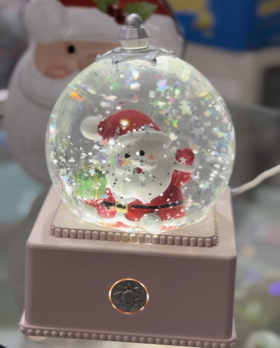 Bola Navideña con Luz y Música – Papa Noel con Nieve