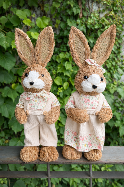 Pascua Pareja de Conejos Decorativos de Fibra Natural con Ropita 