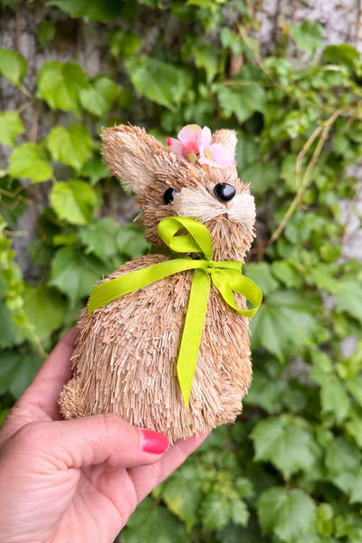 Pascua Conejo Decorativo de Fibra Natural con Moño Verde 