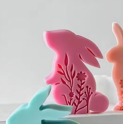 Molde conejo 2 patas flores