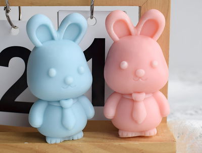 Molde conejo con corbata