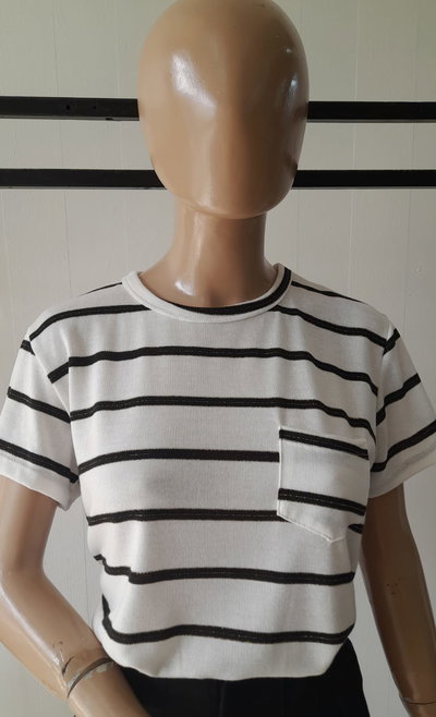 Remera rayada con Bolsillo