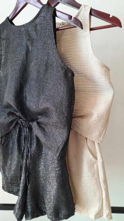 Musculosa beige