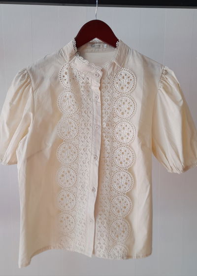 Camisa acrocel princesa c/puntilla cuello mao