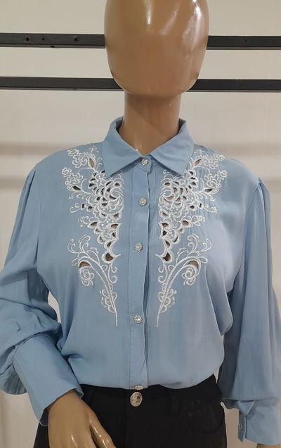 Camisa lino bordada