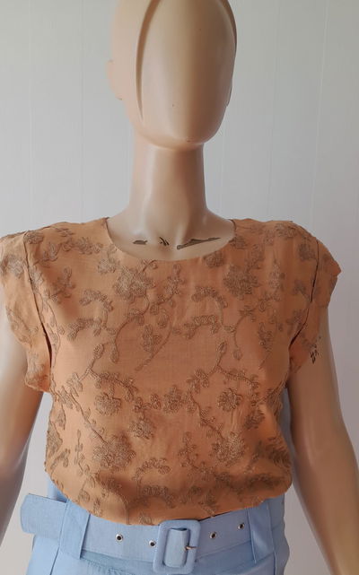 Blusa bordada