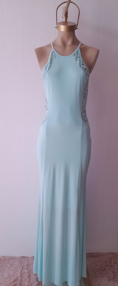 Vestido lycra c/encaje