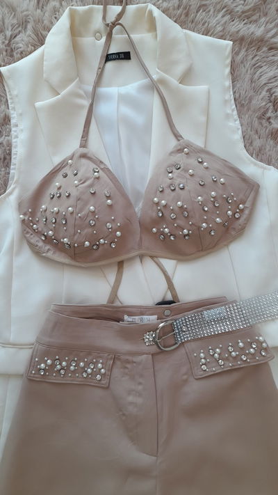 Conjunto sastrero + top c/perlas