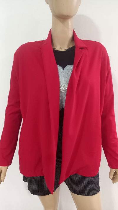 Blazer dama crep bordó sin botones