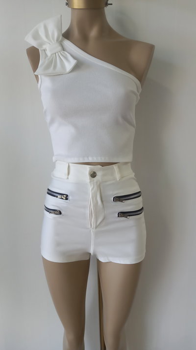 Short dama engomado con cierre