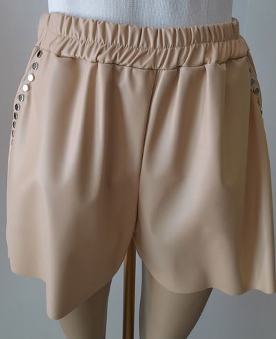 Short engomado c/tachas