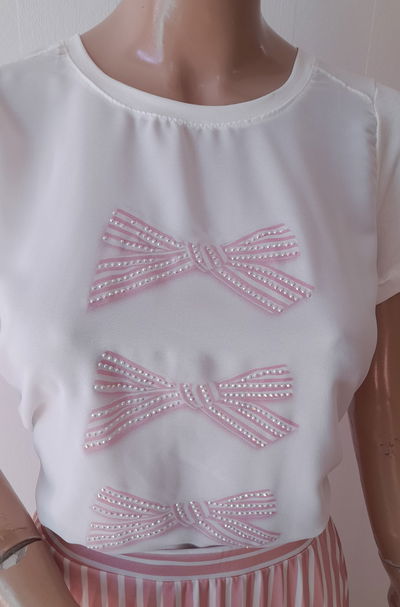Remera Gasay modal con moños atrás
