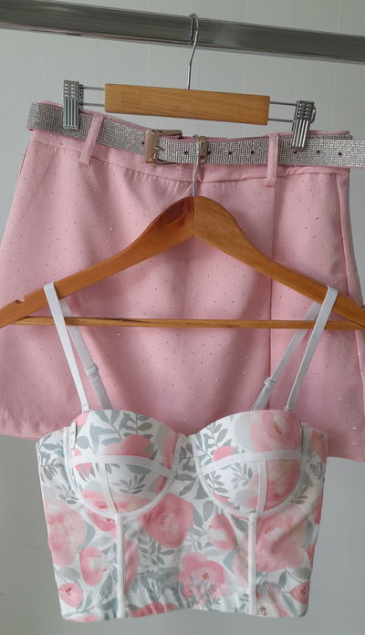 Short pollera c/stras y cinto