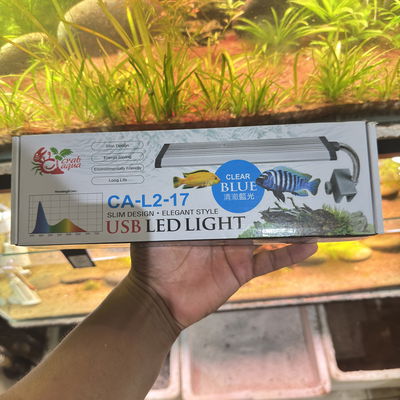 Iluminador clip (acuario pequeño) 20-30cm Azul/blanca USB