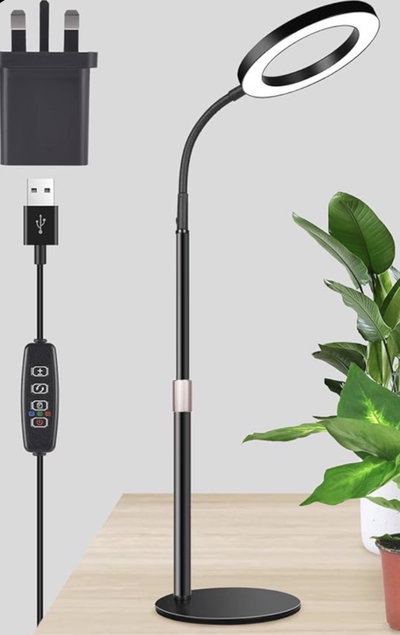 Luz USB de pie 15w hasta 1.6m regulable, 3 modos de luz e intensidad y Timmer