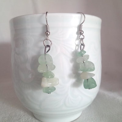 Aros Sodalita, cuarzo verde y 7 chakras