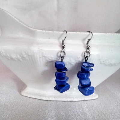 Aros de nácar de escallas verdes, amarillo y azul