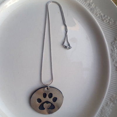 Collar patita 