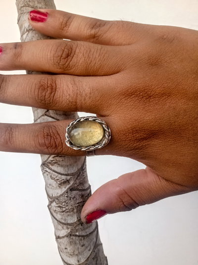 Anillo citrino 