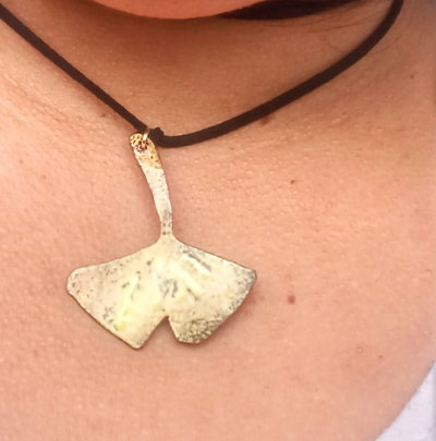Chocker Ginkgo